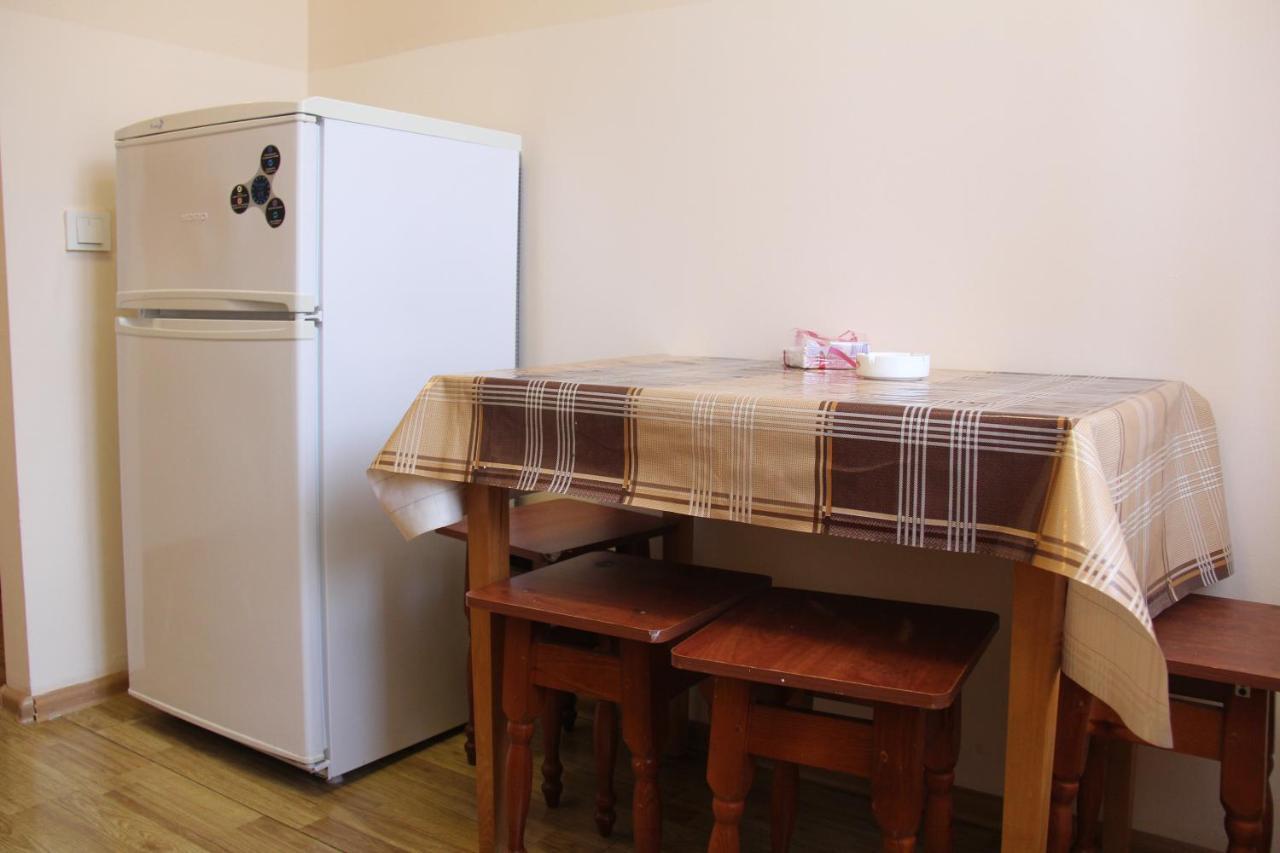 Apartments Domovik ,Kirilla I Mefodiya, 5 Mukačevo Exteriér fotografie