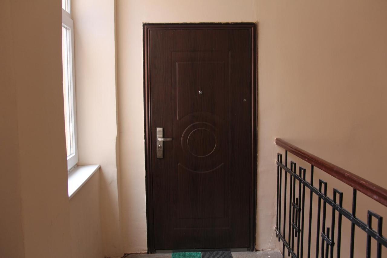 Apartments Domovik ,Kirilla I Mefodiya, 5 Mukačevo Exteriér fotografie