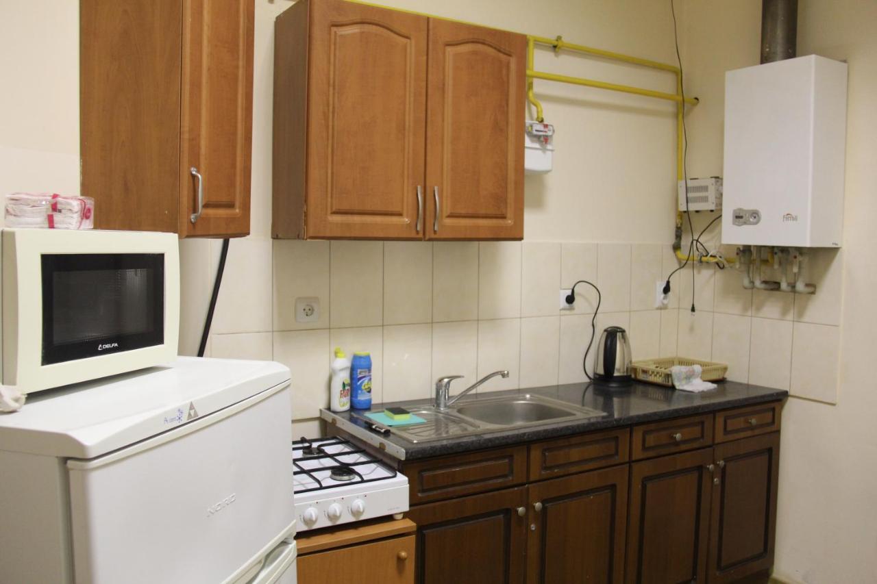 Apartments Domovik ,Kirilla I Mefodiya, 5 Mukačevo Exteriér fotografie