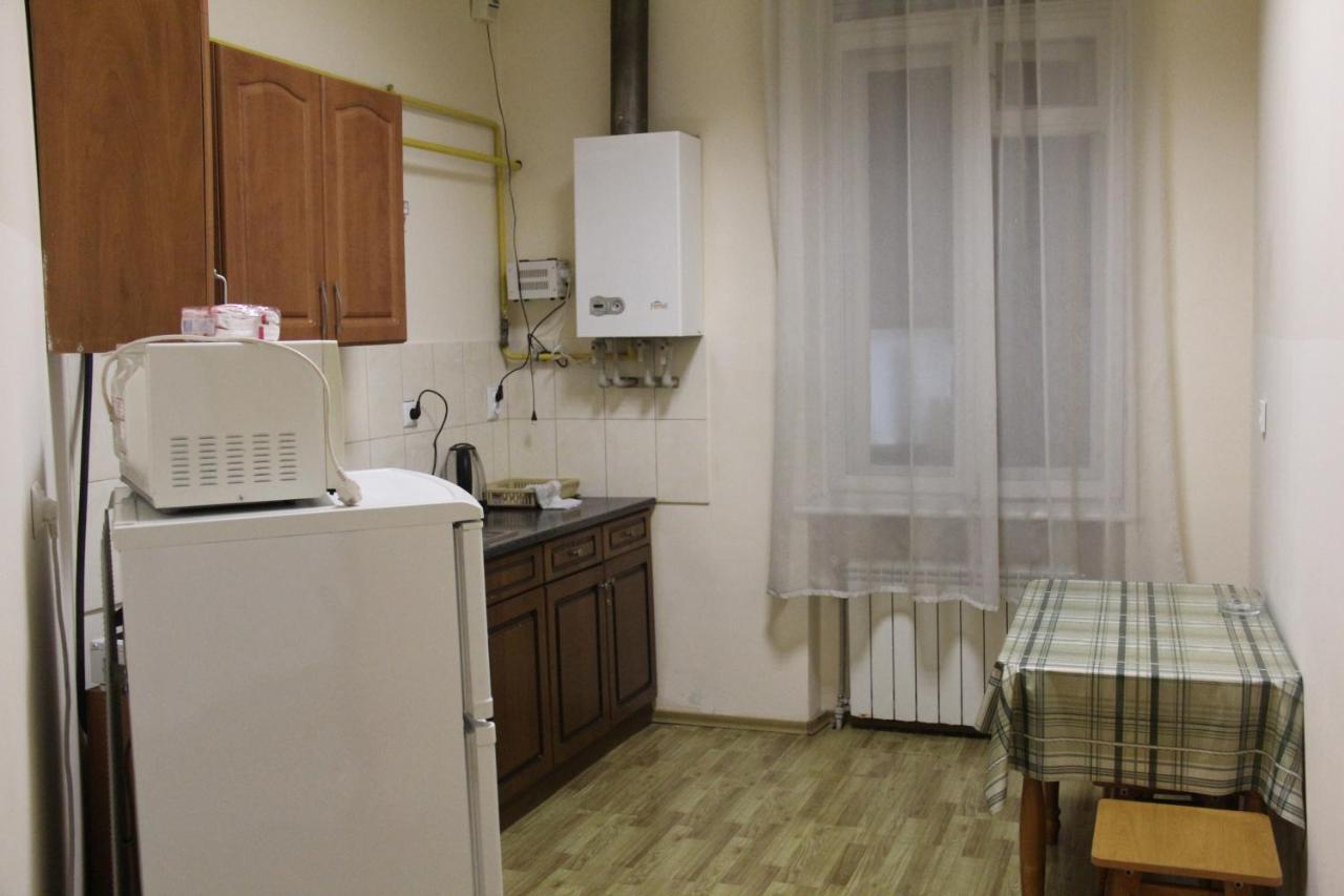 Apartments Domovik ,Kirilla I Mefodiya, 5 Mukačevo Exteriér fotografie