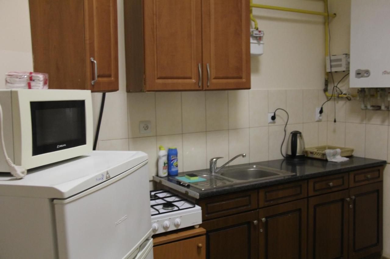 Apartments Domovik ,Kirilla I Mefodiya, 5 Mukačevo Exteriér fotografie